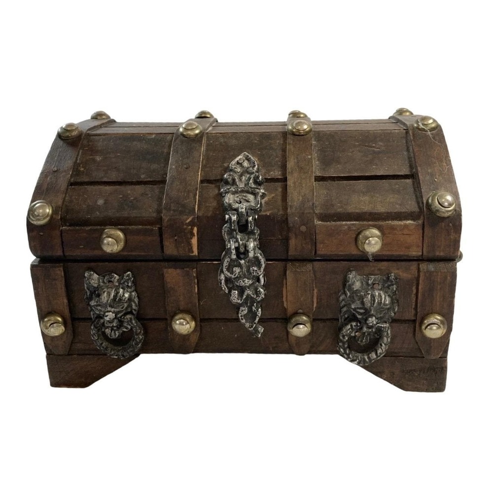 Vtg Wooden Pirate Treasure Chest Jewelry Box Lion Head Hardware Decor Sailor